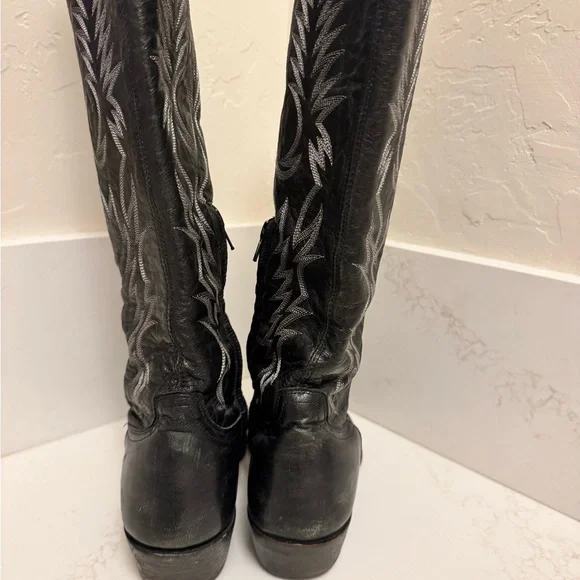 Old Gringo Black Embroidered Cowboy Boots
